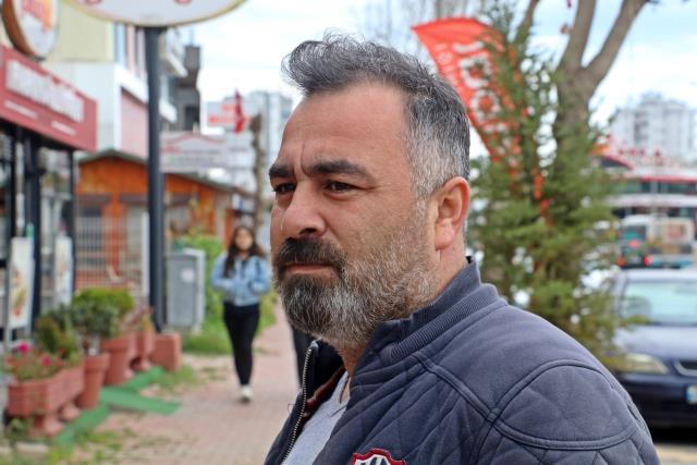 Kız çocuklarına sözlü cinsel saldırıda bulunan şahsın sözleri pes dedirtti: Aşkım sizi evinizden aldırırım, milletvekili tanıdığım var Kız çocuklarına sözlü cinsel saldırıda bulunan şahsın sözleri pes dedirtti: Aşkım sizi evinizden aldırırım, milletvekili tanıdığım var