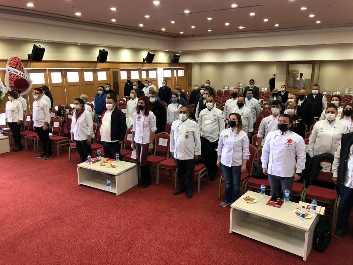 Kuşadası\'nın aşçıları yeni başkanını seçti