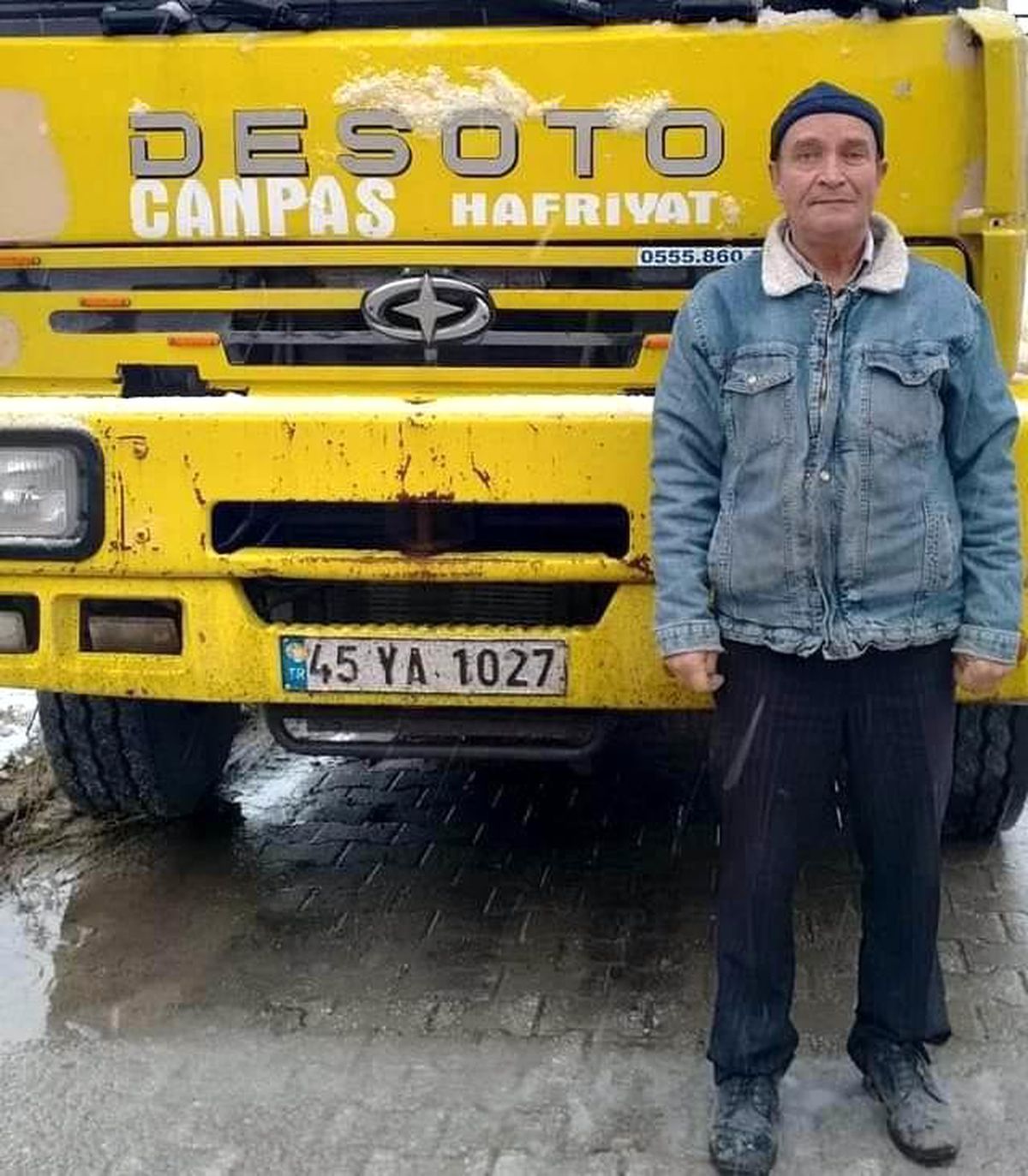 Maden sahasında kamyon devrildi: 1 ölü