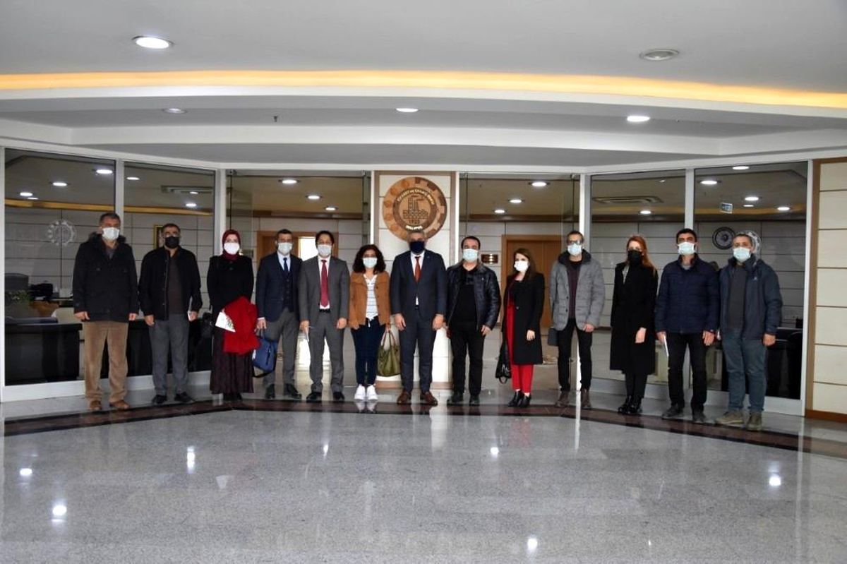 MTSO\'da üniversite sanayi iş birliği görüşüldü