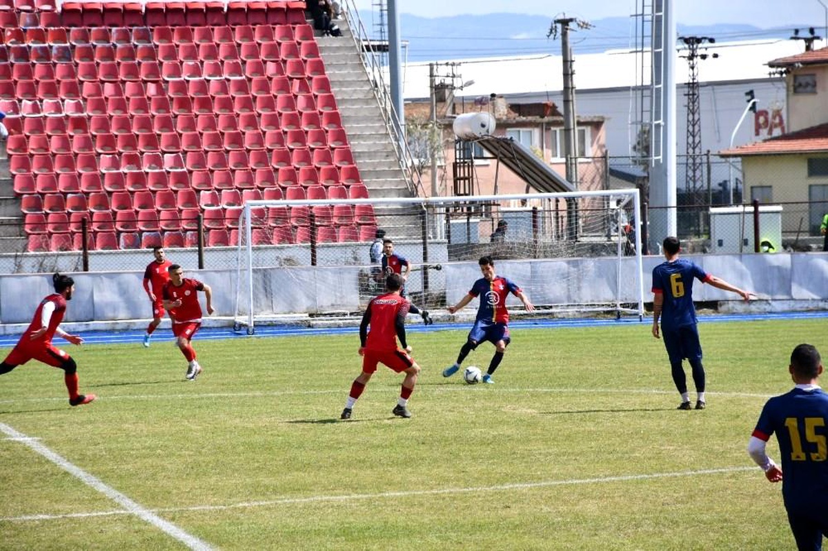 Sökespor, hazırlık maçında Torbalıspor\'u 2-0 ile geçti