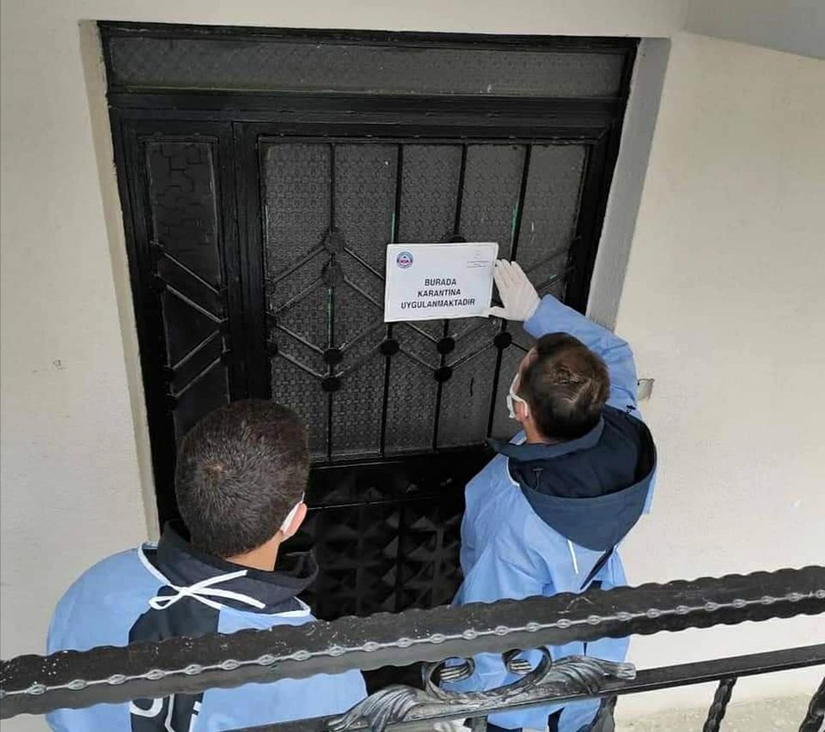 237 kişinin yaşadığı 11 bina karantinada