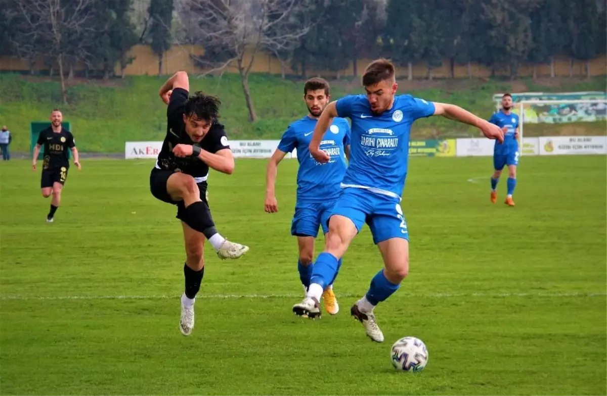 3. Lig: Darıca Gençlerbirliği: 0 Çengelköyspor: 0