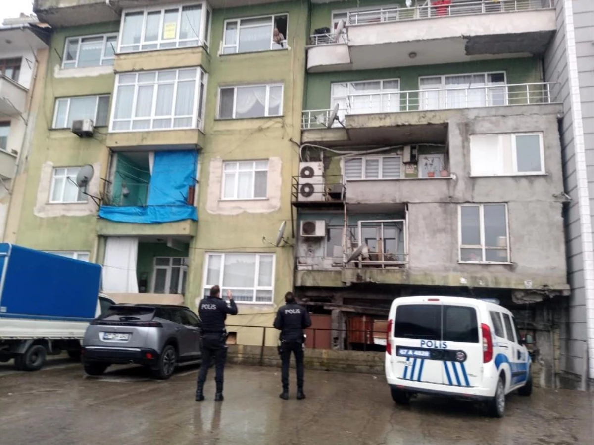 Apartmanın deposundan çalınan demir kapı ekipleri harekete geçirdi