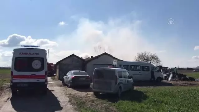 Bacadan sıçrayan alevler çiftlik evinde yangına neden oldu