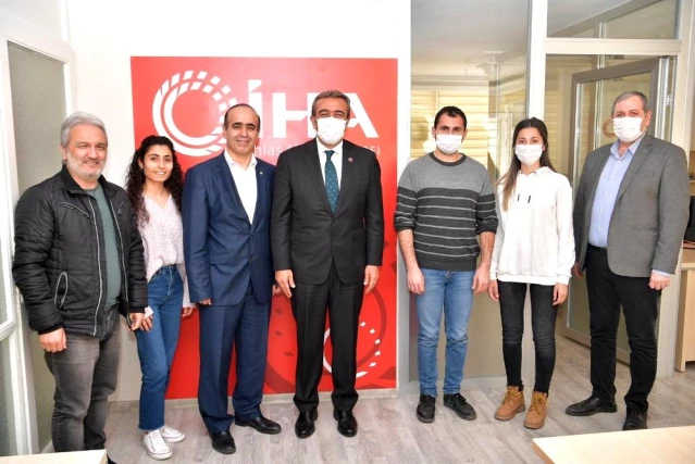 Başkan Çetin ve Rektör Tuncel'den İHA'ya ziyaret