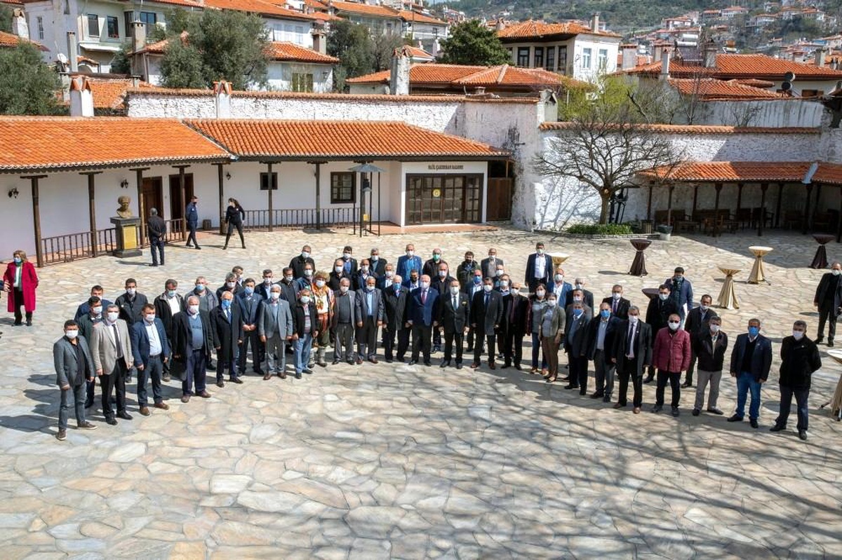 Başkan Gümüş; "Muhtarlar Bizlere En Yakın Kişilerdir"
