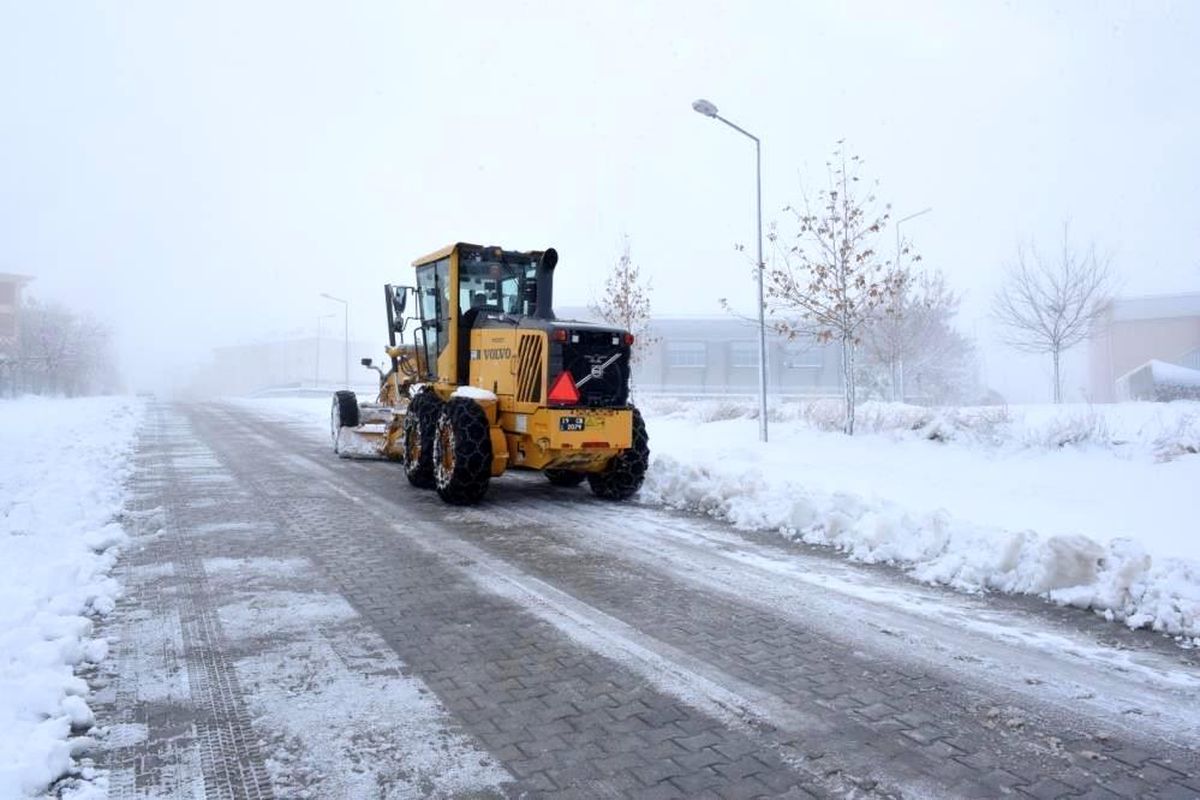 Çorum\'da 20 köy yolu ulaşıma kapandı