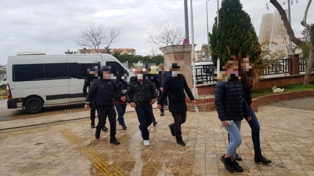 Son dakika haberi: Didim\'de kart dolandırıcılığı operasyonu
