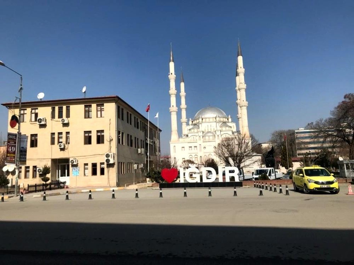 Iğdır için kuvvetli rüzgar ve fırtına uyarısı