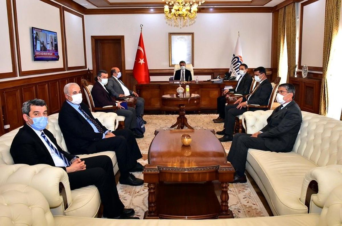 Kayısı için "kurul" oluşturuldu