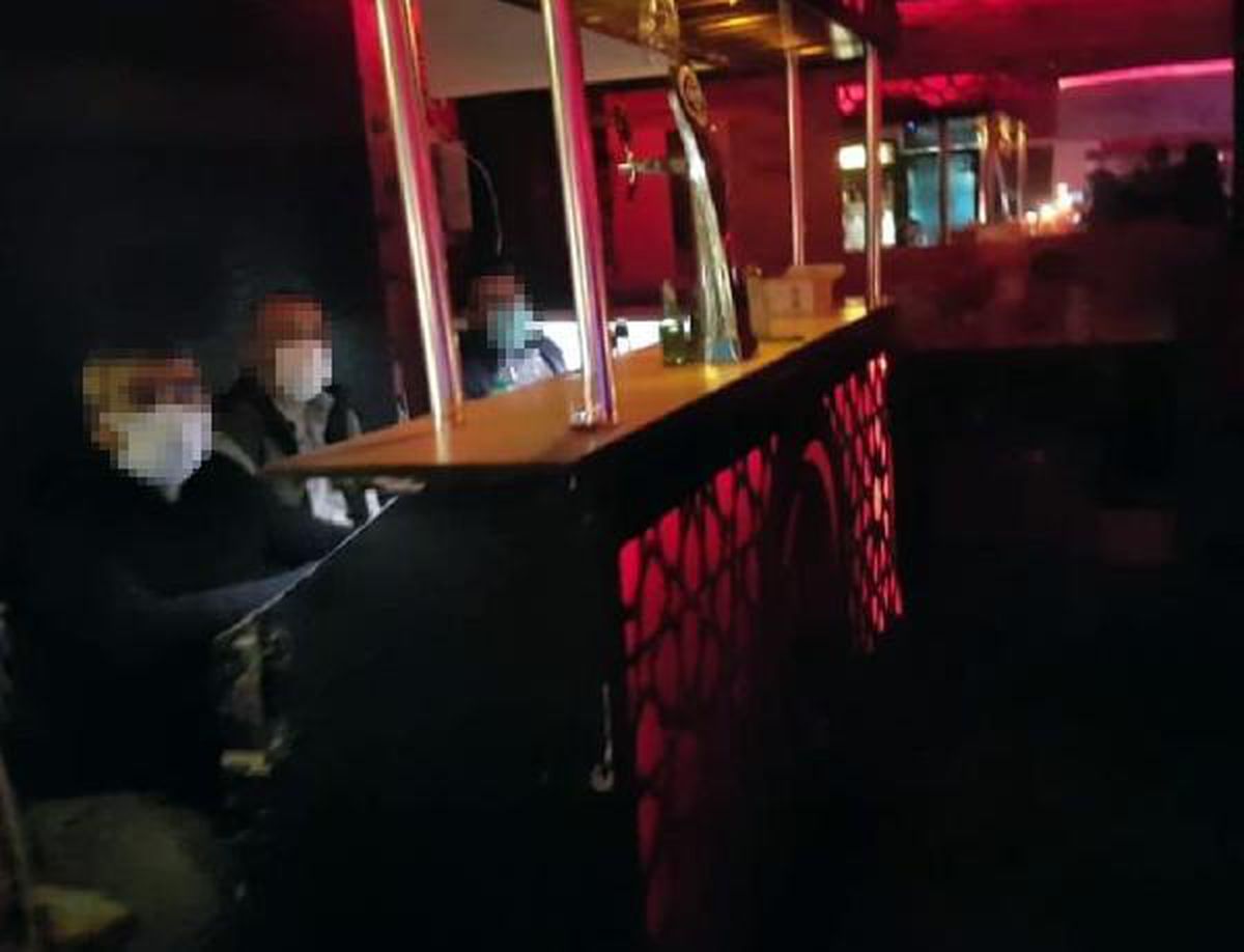 Konya\'da, eğlence merkezindeki 47 kişiye 296 bin lira ceza