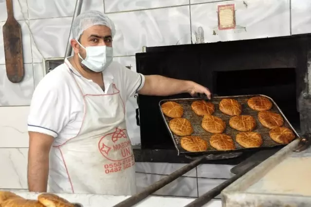 Mardinli fırıncılar, yapılışı sır gibi saklanan çöreklerin siparişine yetişemiyor