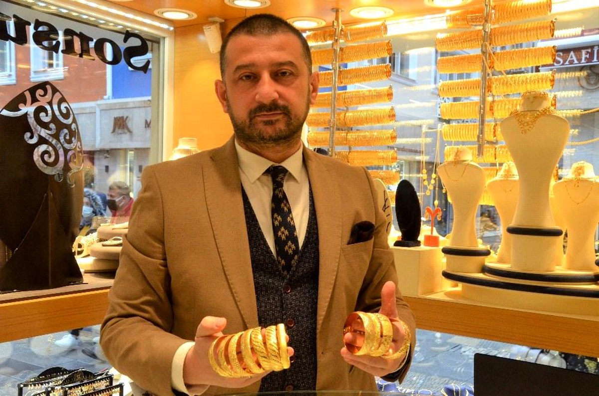 Sahte altın takılar, kimi zaman gerçeğinden ayırt edilemiyor