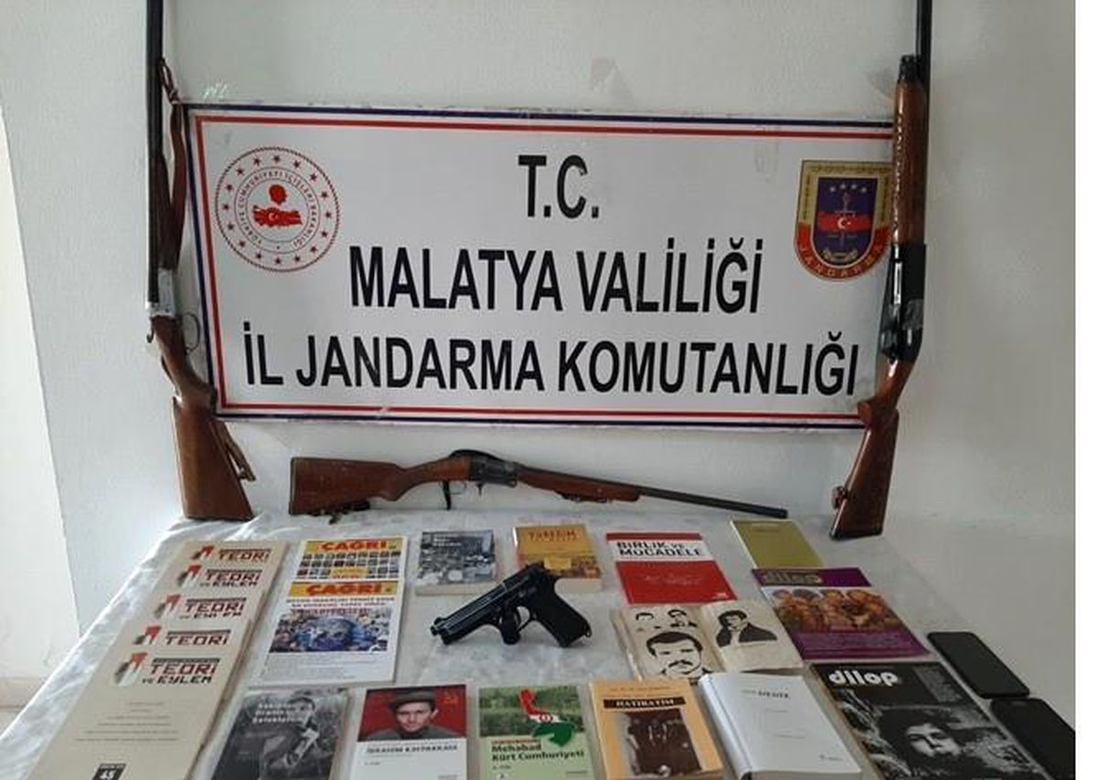 Sosyal medya üzerinden DHKP/C propagandasına 2 gözaltı
