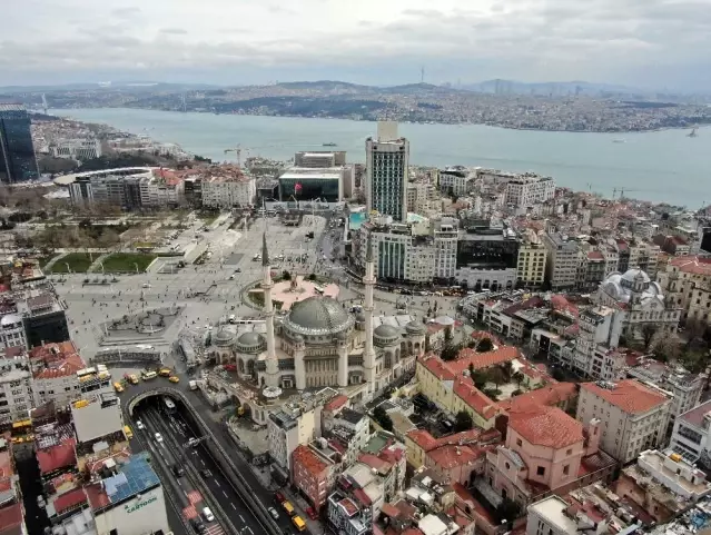 Taksim Camii Ramazan ayına hazırlanıyor