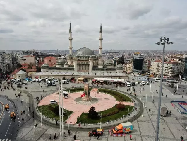 Taksim Camii Ramazan ayına hazırlanıyor