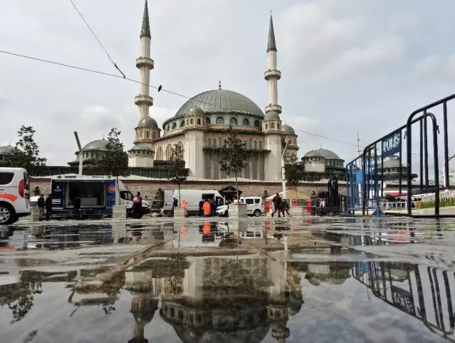 Taksim Camii Ramazan ayına hazırlanıyor