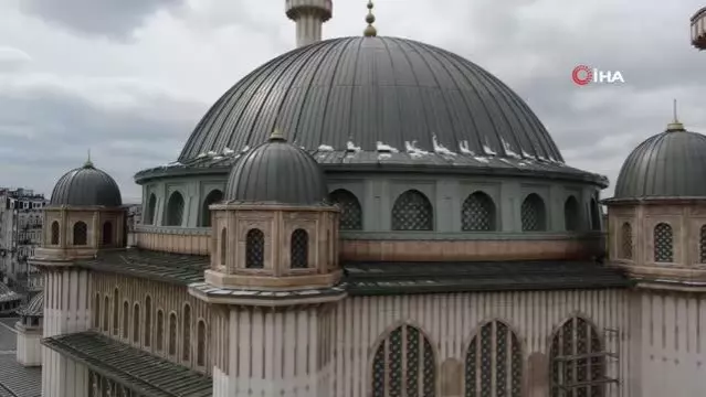 Taksim Camii Ramazan ayına hazırlanıyor