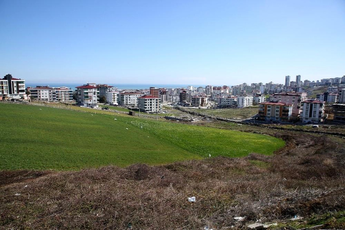 Atakum Belediyesi\'ne ait 10 arsa icra yoluyla satıldı
