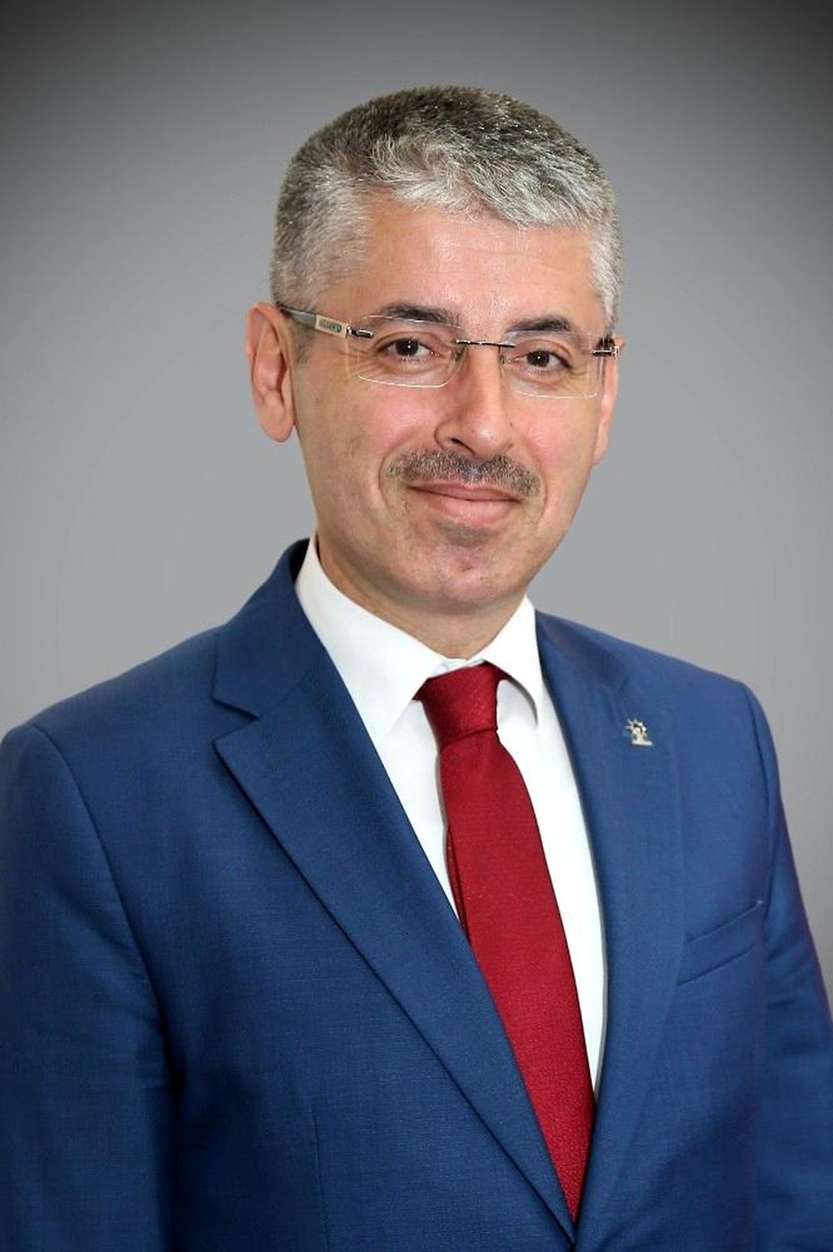 Başkan Çopuroğlu: "Berat gecesi manevi feyzi ile yaşadığımız bu sıkıntılı günleri atlatmamız için fırsat olacaktır"