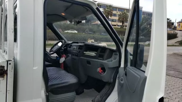 Hamile eşi seyir halindeki araçtan düşen kocanın feryatları yürekleri dağladı Hamile eşi seyir halindeki araçtan düşen kocanın feryatları yürekleri dağladı