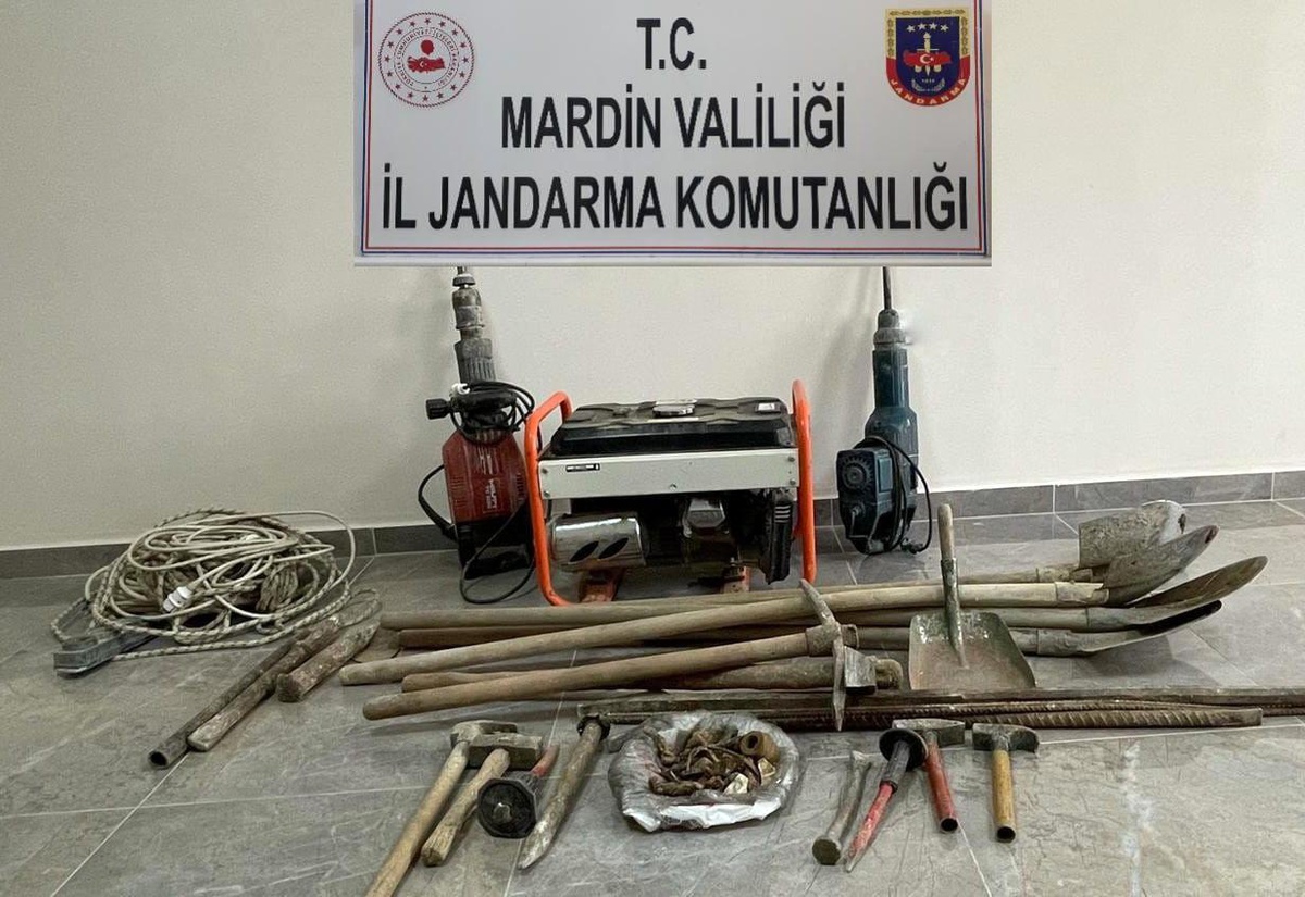 Mardin\'de kaçak kazı yapan 5 kişi gözaltına alındı