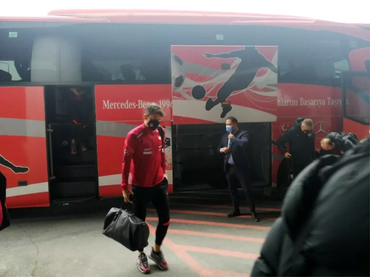 Milliler, Norveç maçı için İspanya\'ya gitti