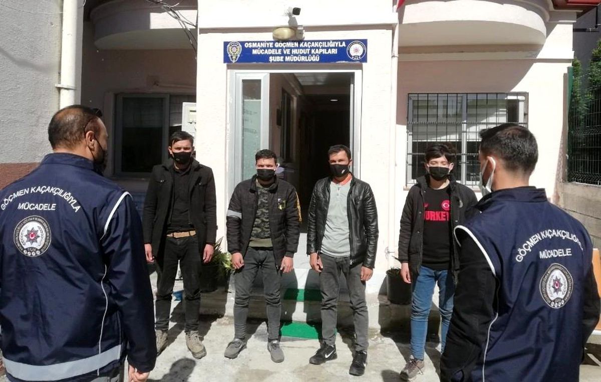 Osmaniye\'de Afgan uyruklu 4 mülteci yakalandı