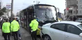 Otobüs seyir halinde olan otomobile böyle çarptı