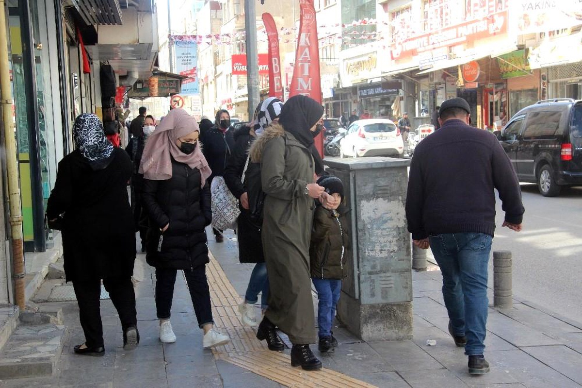 Suriye sınırındaki Kilis\'te korona vakaları tavan yaptı