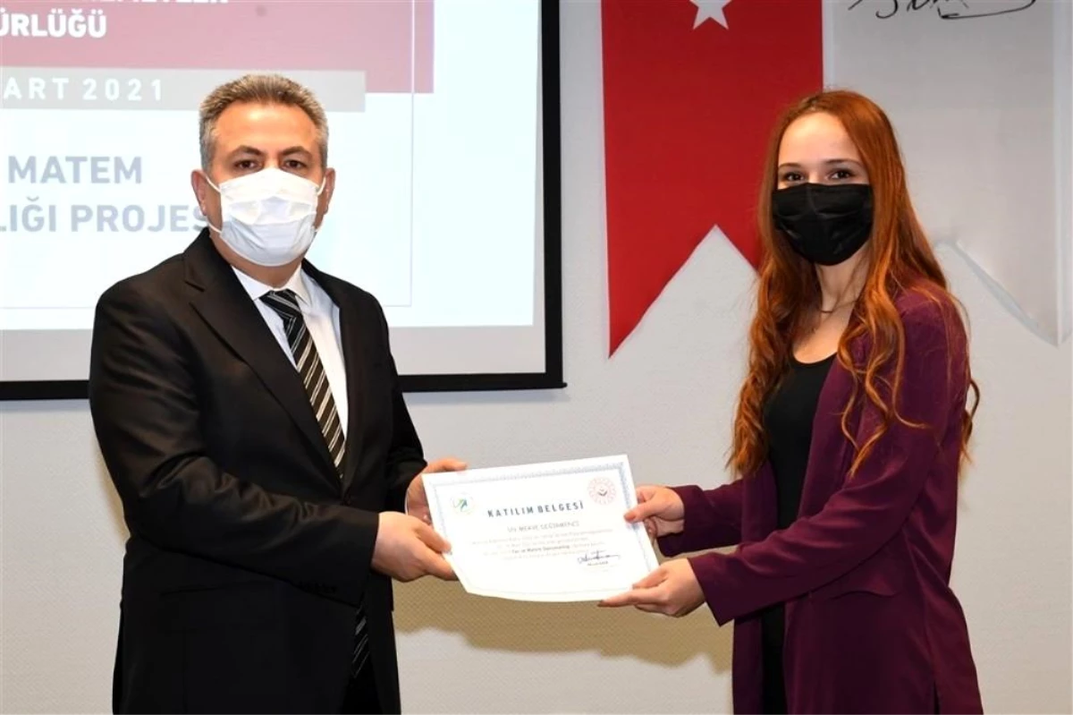 Adana Valisi Süleyman Elban Yas ve Matem Danışmanlığı Projesi Sertifika Töreni\'ne katıldı