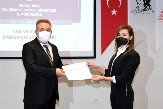 Adana Valisi Süleyman Elban Yas ve Matem Danışmanlığı Projesi Sertifika Töreni'ne katıldı