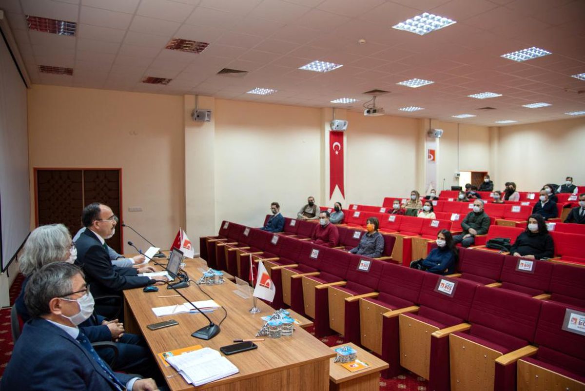 BŞEÜ\'de "Eğitim Kalitesi Toplantıları" devam ediyor