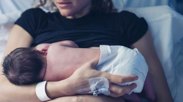 Hamileyken Korona Asisi Olan Iki Annenin Bebekleri Viruse Karsi Antikor Gelistirmis Halde Dunyaya Geldi Son Dakika Dunya