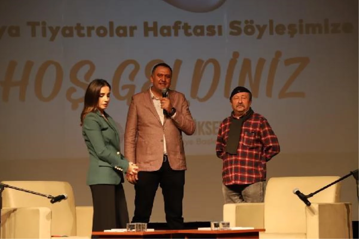 Oyuncu Erkan Can, Dünya Tiyatrolar Günü\'nde Kartal Belediyesi\'nin konuğu oldu