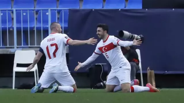 Ozan Tufan kariyerinin en skorer sezonlarından birini yaşıyor Ozan Tufan kariyerinin en skorer sezonlarından birini yaşıyor