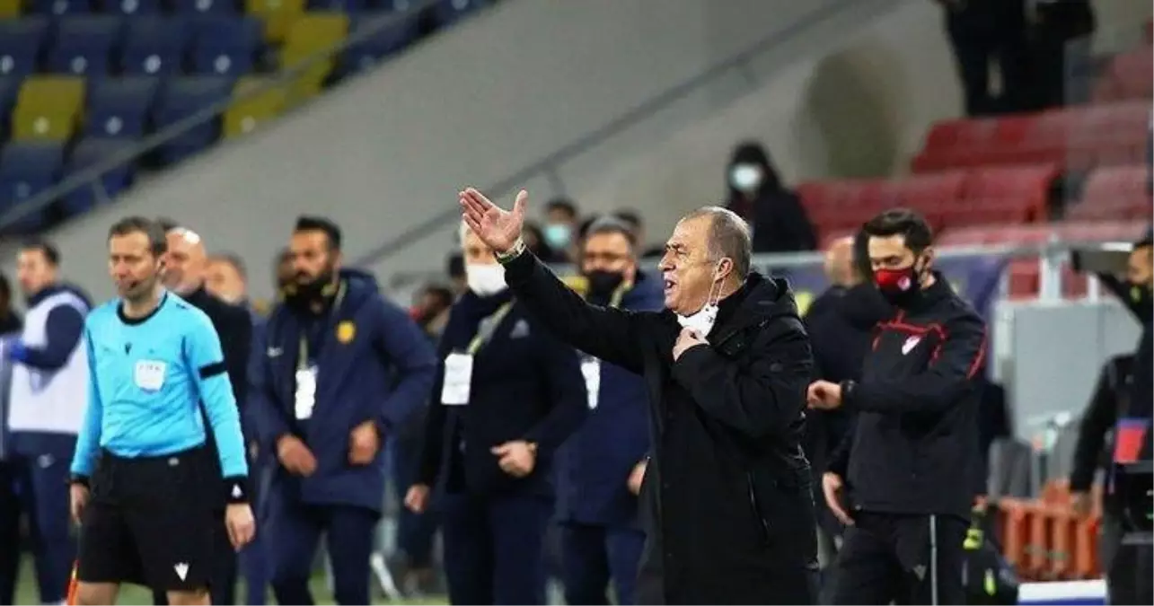 Spor hukukçusu Alpay Köse: Karşılıklı hakaretleşme varsa Fatih Terim\'in cezası düşer