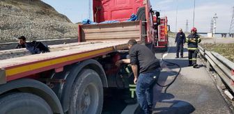 Son dakika gündem: Sürücünün dikkati, TIR'ın yanmasını önledi