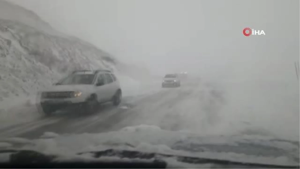 Tunceli\'de kar 138 köy yolunu ulaşıma kapattı