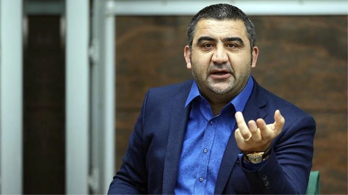 Ümit Özat\'tan bomba iddia: Takım otobüsünde FETÖ\'cü futbolcuyu tokatladım