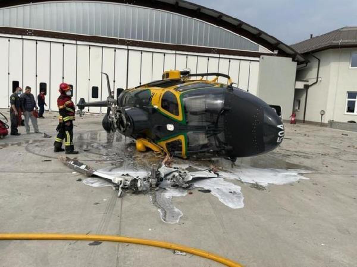 İtalya\'da helikopter faciası kamerada