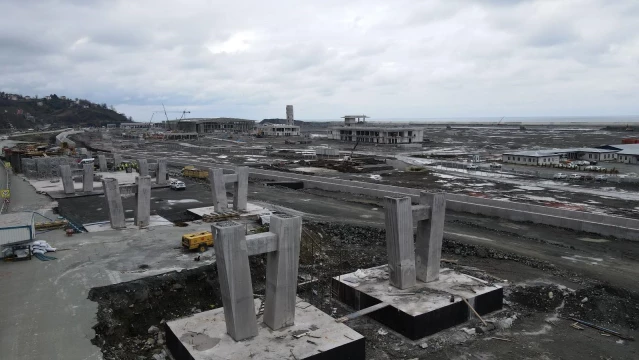 Rize-Artvin Havalimanı inşaatı hız kesmeden devam ediyor