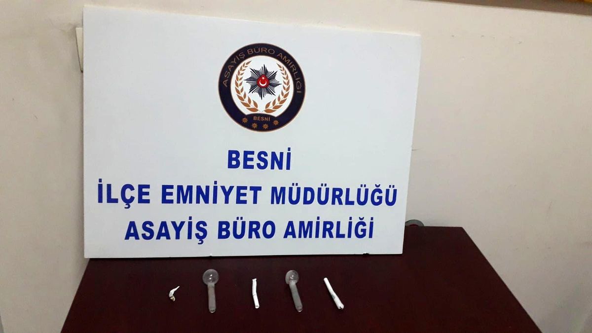 Şüpheli şahıslarda uyuşturucu ele geçirildi