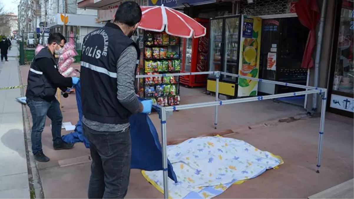 Yaşlı adam dengesini kaybederek balkondan düştü, onu kanlar içinde gören karısı baygınlık geçirdi