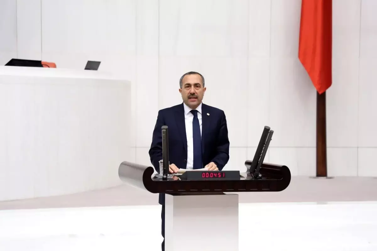 AK Parti\'li Arvas: "Su stratejik bir kaynaktır"