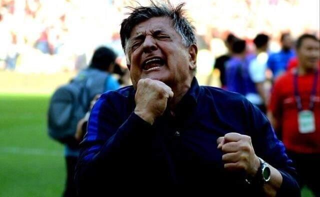 Erzurumspor'un yeni Teknik Direktörü Yılmaz Vural oldu