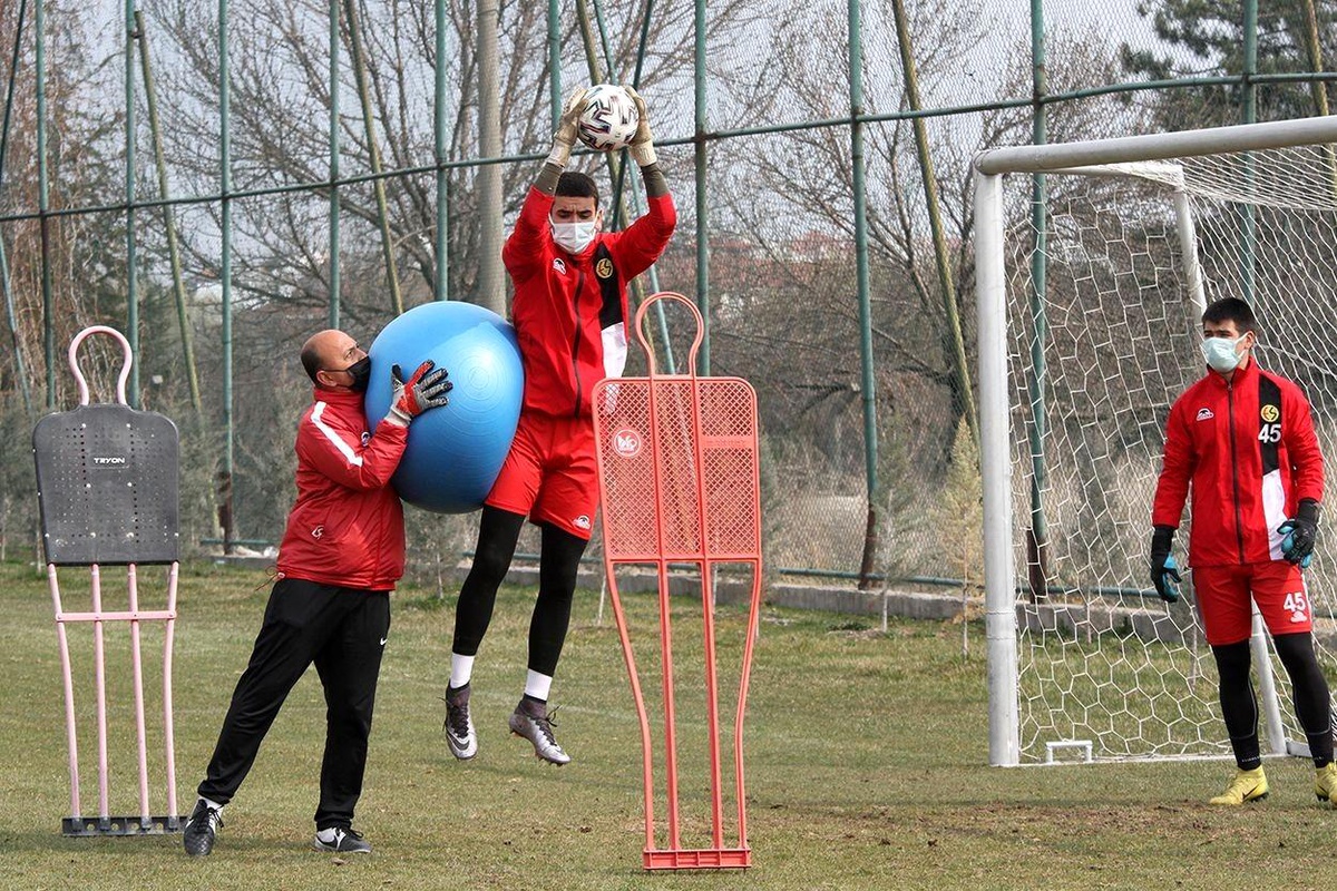 Eskişehirspor\'da Altınordu maçı hazırlıkları başladı