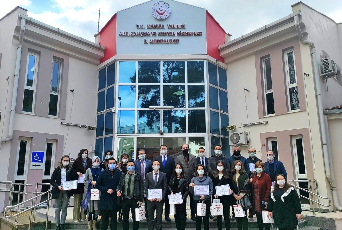 Hizmet kalitesini ve hizmetlere erişimi artırmak için kolları sıvadılar