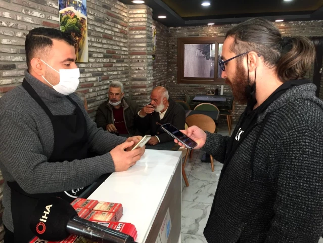 Adana'da kripto para ile çiğ köfte satışı başladı